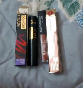 Nude Lipstick Combo