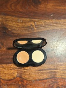 Bobbi Brown Creamy Concealer Kit