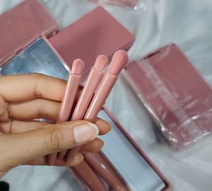 Miniso Mini Travel Brushes Kit