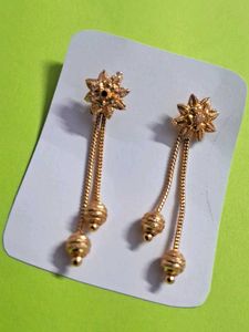Elegant Gold Drop Earrings