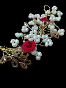 Floral Pearl Hair Vine