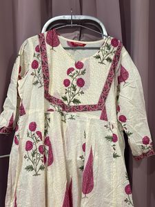 Cream Floral Print Kurta