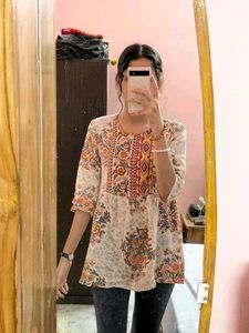 Floral Print Tunic Top