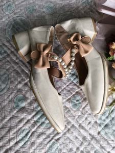 Mary Jane Shoe