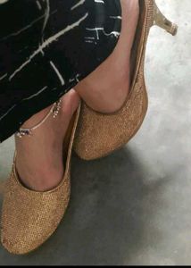 Golden pencil Heels