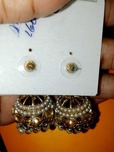 Pearl Jhumka Earrings