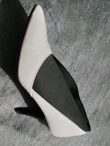 White Pointed Toe Heels