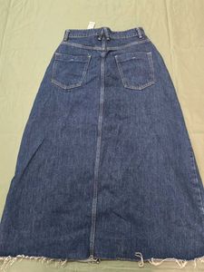 Chic Denim A-Line Skirt with Front Slit