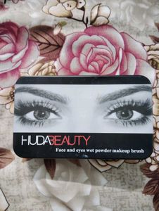 Huda Beauty Eye Makeup Brush