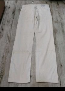 sc2267 Mars White Jeans size 36