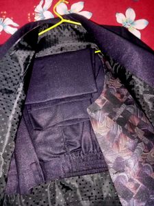 Stylish Men&#39;s Suit &amp; Blazer