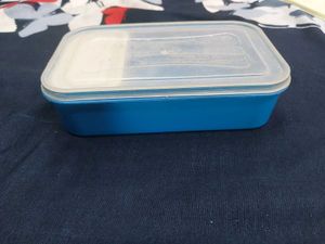 Combo Tiffin With free Bottle