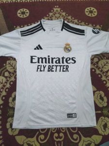 Real Madrid 2022/23 Home Jersey