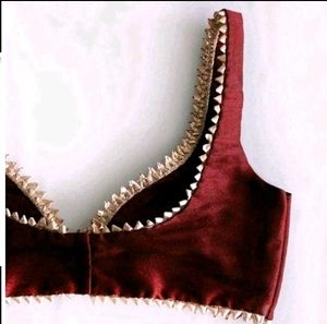 NonPadded Deep Neck Blouse With Gota Patti Lace