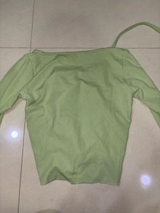Green Long Sleeve Crop Top
