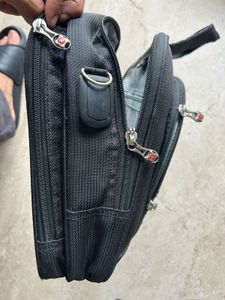 Assoda Laptop Bag