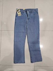 Light Wash Straight Leg Jeans(brand New)