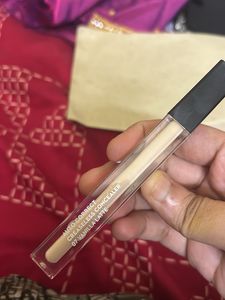 Sugar Auto Creaseless Concealer 07 Vanilla Latte