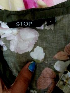 Branded Beautiful Flower Printed Kurta Take Away