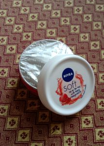 Nivea Soft