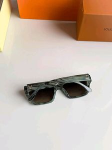 New sunglass