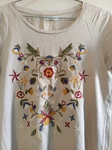 Beautiful Summer Comfy Cotton Tshirt For Girls💜
