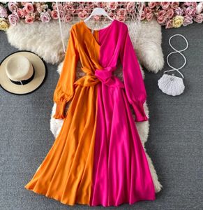 Binate-toned wrap dress