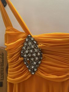 Elegant One-Shoulder Dress