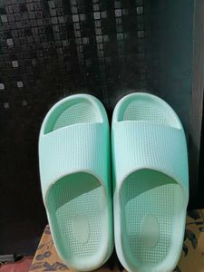 Comfy Mint Green Slides