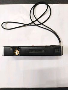 ( 1977 Minolta Autopak 450E Camera )