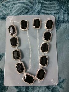 Black Necklace Set🖤
