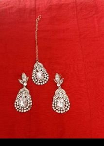 Very Beautiful Party Wear Earring And Tikka