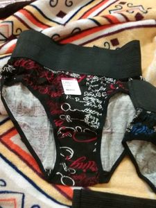 Branded Red Rose New Panties 3 in A Set