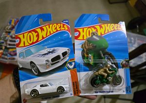 Hot Wheels ' Pontiac Firebird & Triumph Tiger TH