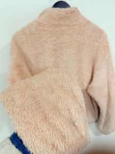 Fuzzy Cropped Pullover Peach color