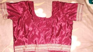 Elegant Red &amp; Gold Sari
