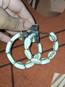 Shell Hoop Earrings