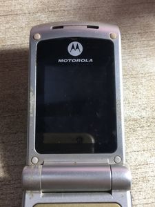 Motorola W375 Folding Keypad