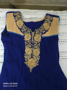 Elegant Blue &amp; Gold Kurta