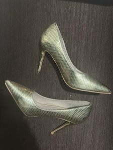 Lavie Gold Pumps