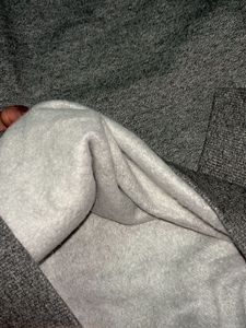 ARROW Branded L size sweat shirt