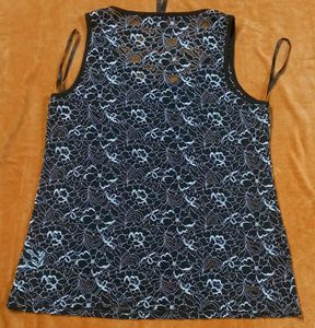 Crossroads Top