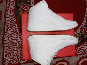 OFF LIMITS White mid-Top Sneakers