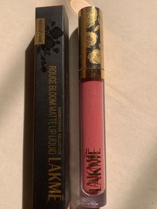Lakme Rouge Bloom Matte Lip Liquid Shade: 204