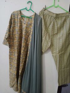 Beautiful and elegant Floral Kurta Set