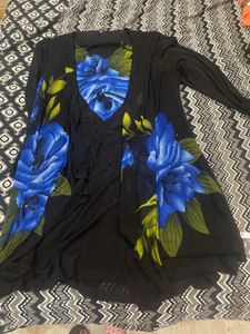 Floral Print black top