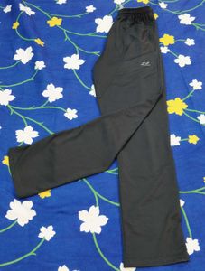 NIVIA Jogger /Lower Zipped Pockets
