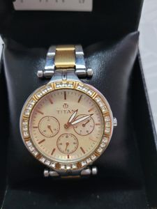 Titan Watch