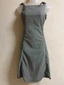 Korean Pokkiee Dress with Tie Straps