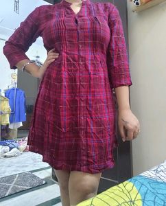 Check Line Dress Shirt Style With Belt